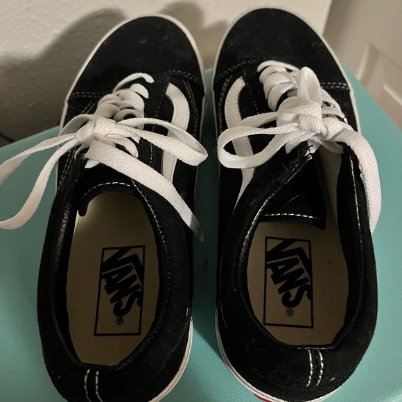 Old Skool Vans - Picture 7 of 10